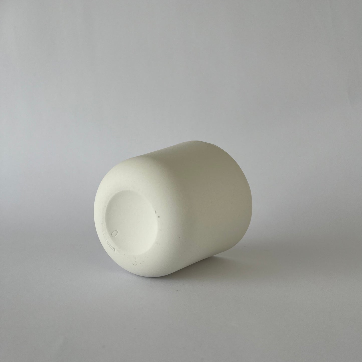 Hill mug curve