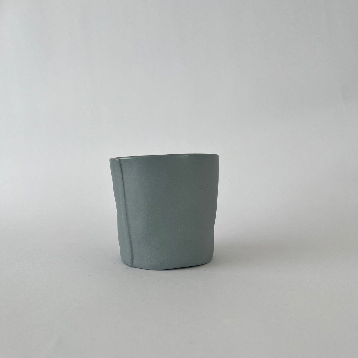 Wide line mug short