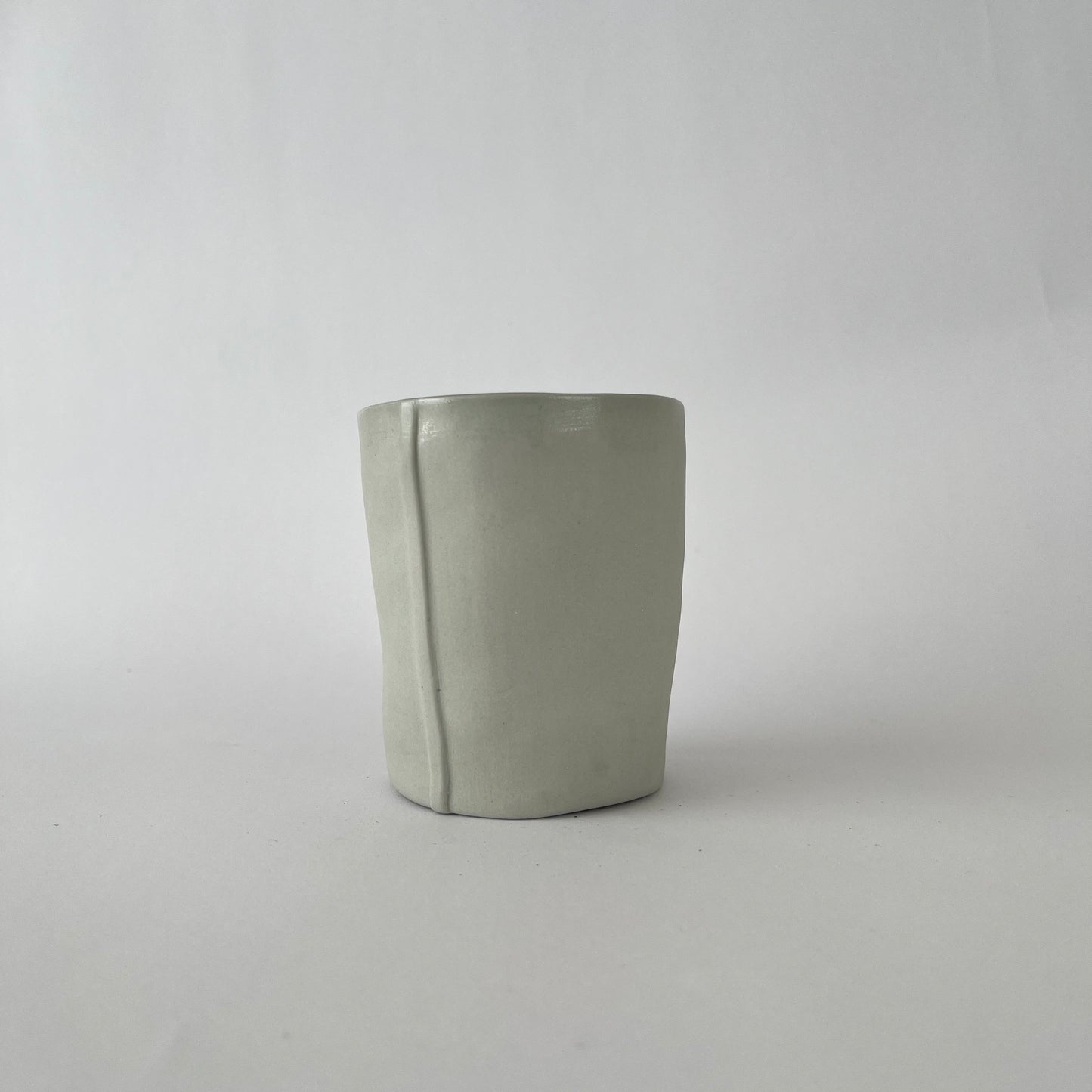 Wide line mug