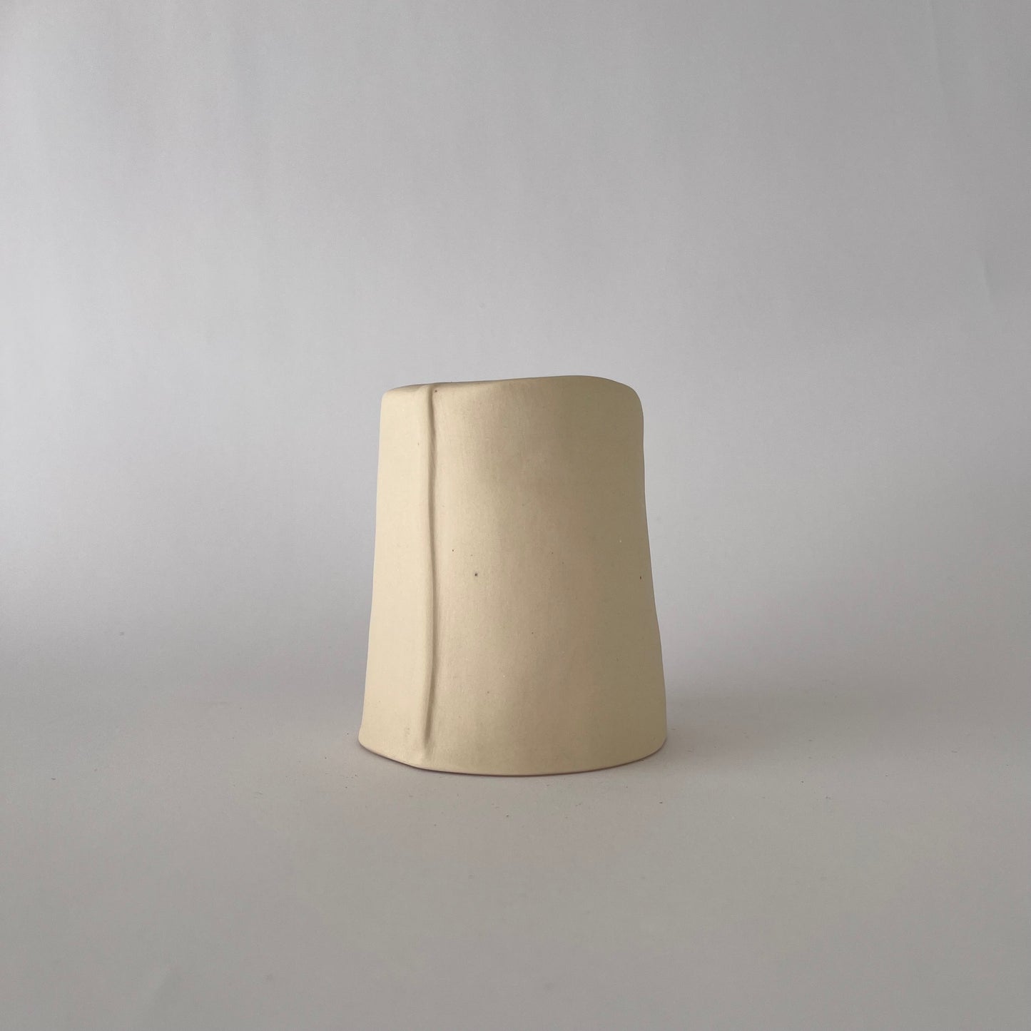 Wide line mug