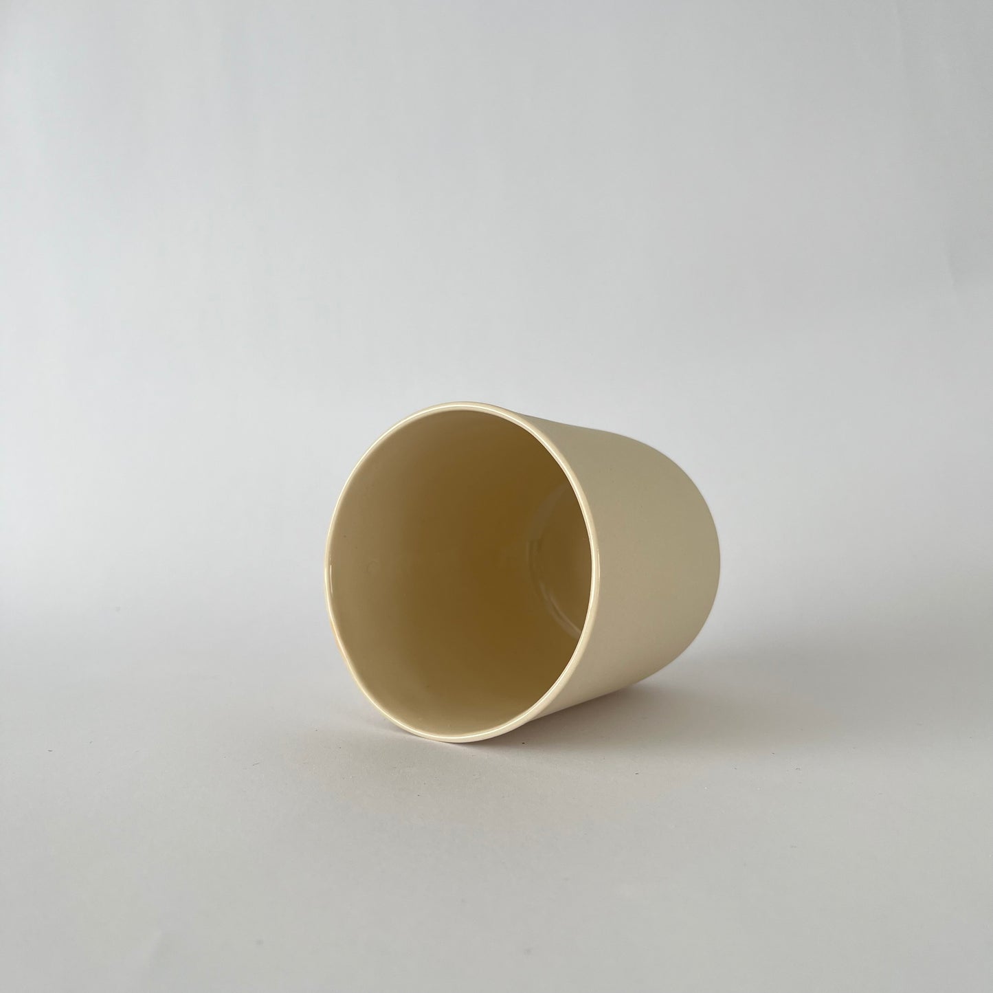 Egg mug