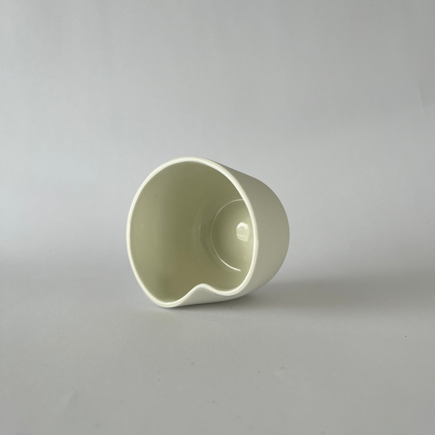 Hill mug curve