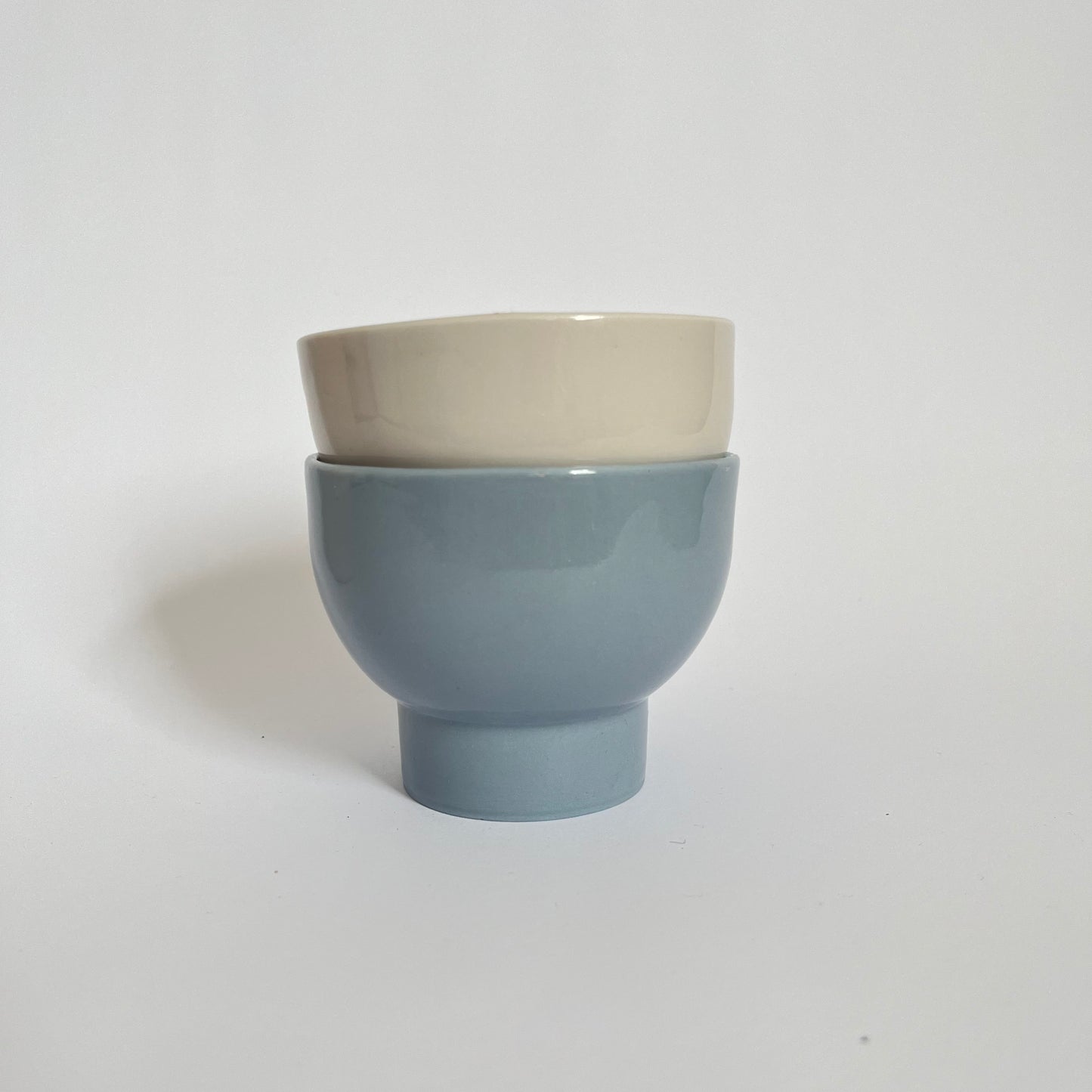 Bell mug glazed